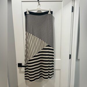 Maurices maxi skirt size xl